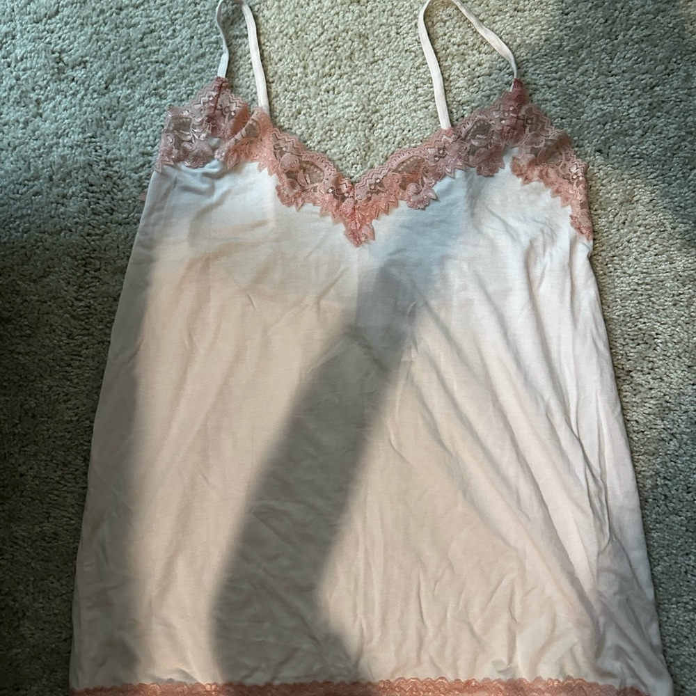 Flora Nikrooz sleep set - Picture 4 of 6
